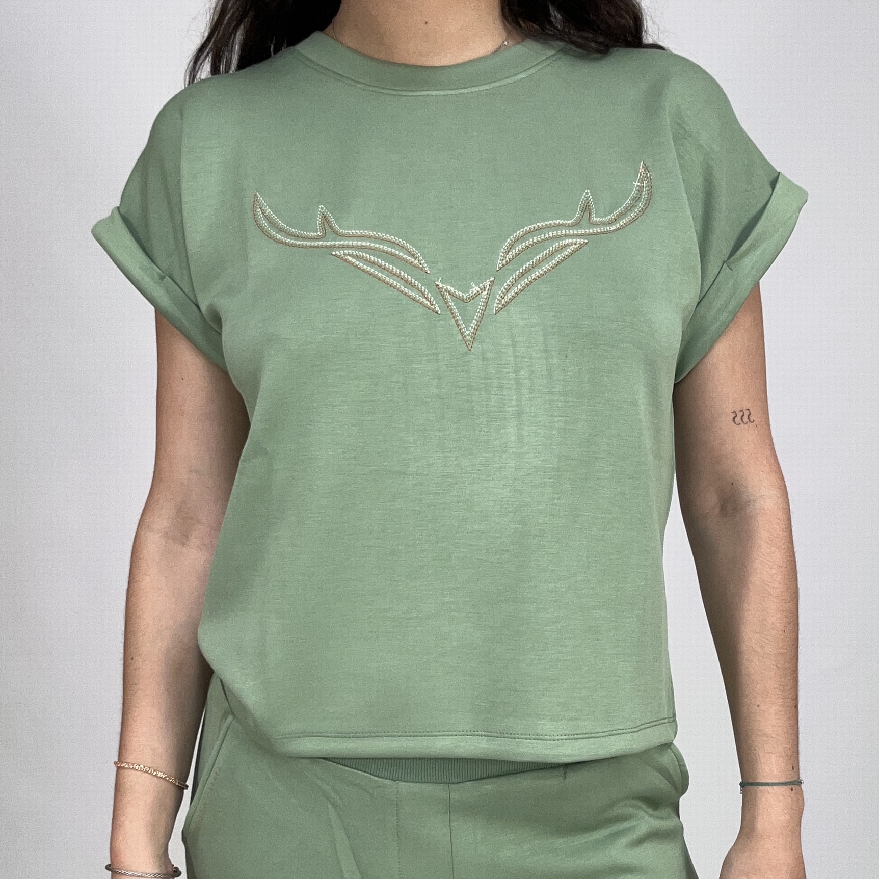 TEE SHIRT GLOIRE - AMANDE - 1